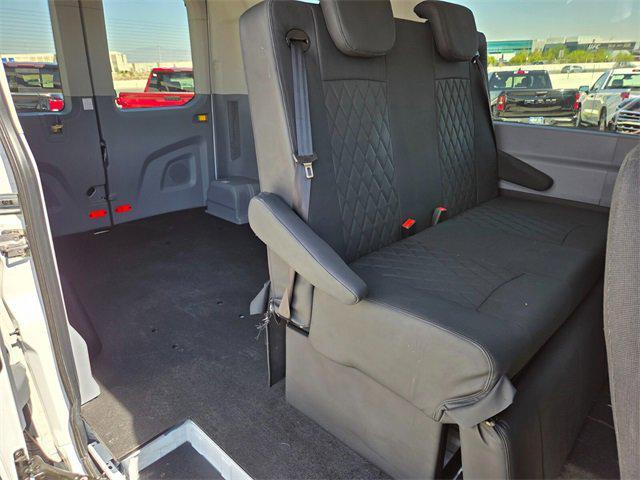 Photo of 2016 OXFORD WHITE Ford Transit-150