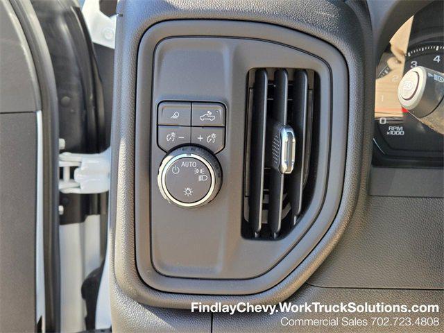 Photo of 2025 Summit White Chevrolet Silverado 2500