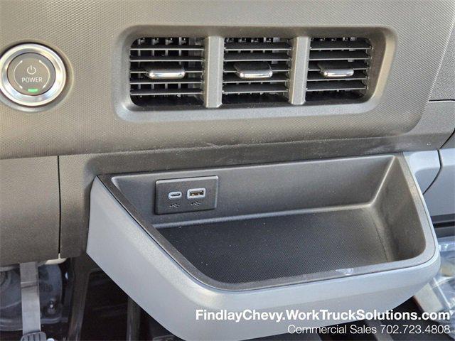 Photo of 2025 Oyster White Chevrolet BrightDrop 600