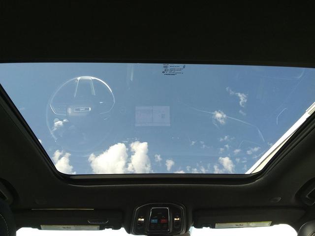 Photo of 2024 Silver Zynith Jeep Grand Cherokee