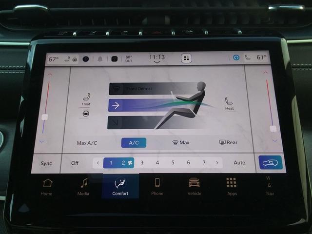 Photo of 2024 Silver Zynith Jeep Grand Cherokee