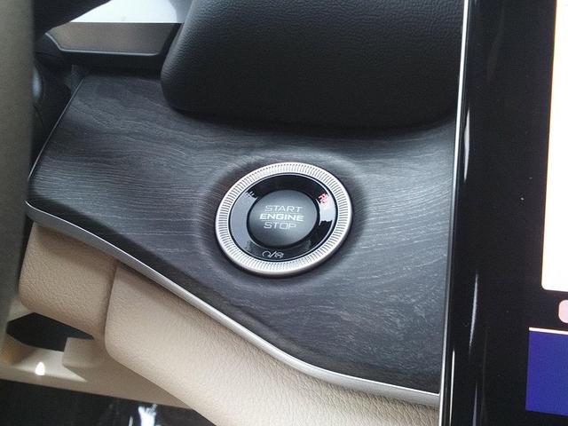 Photo of 2025 Velvet Red Pearlcoat Jeep Grand Cherokee