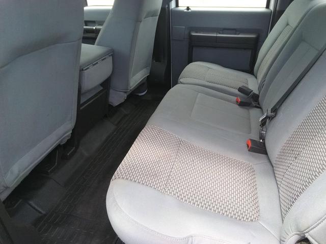 Photo of 2015 White Ford F-250