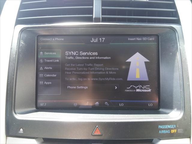 Photo of 2013 Red Ford Edge