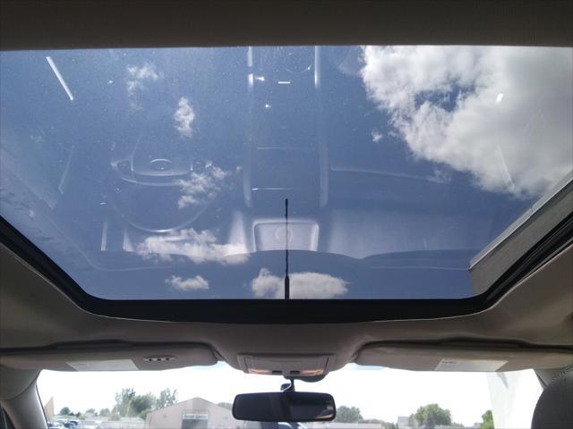 Photo of 2013 Red Ford Edge