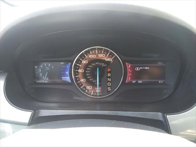 Photo of 2013 Red Ford Edge