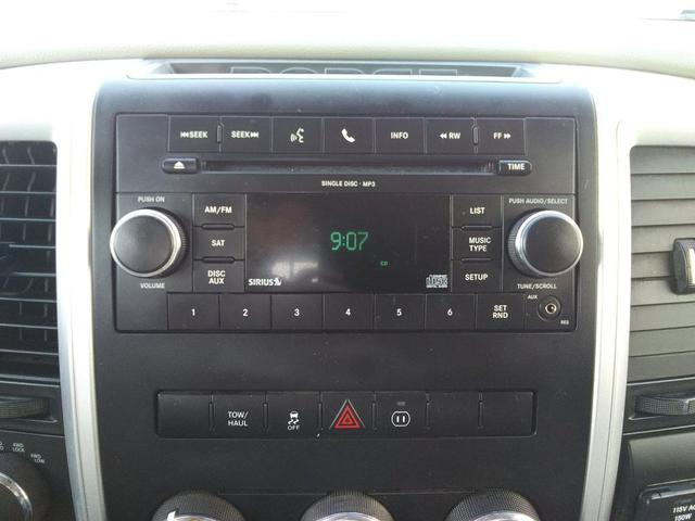 Photo of 2011 White Gold Dodge Ram 1500