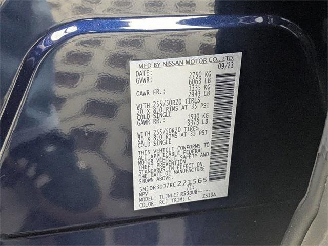 Photo of 2024 Deep Ocean Blue Pearl Nissan Pathfinder