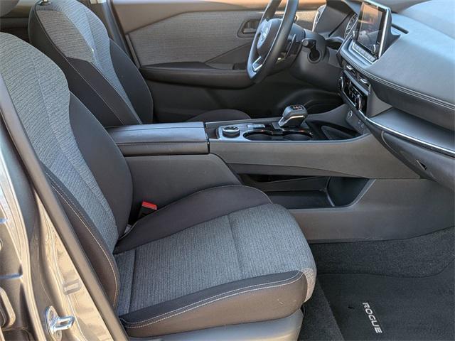 Photo of 2022 Gun Metallic Nissan Rogue