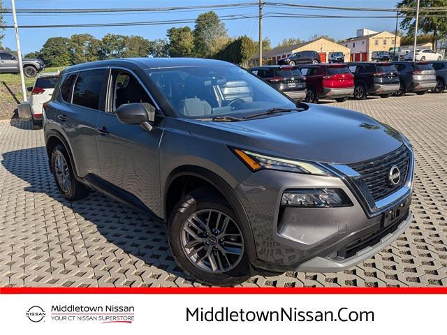 Photo of 2022 Gun Metallic Nissan Rogue