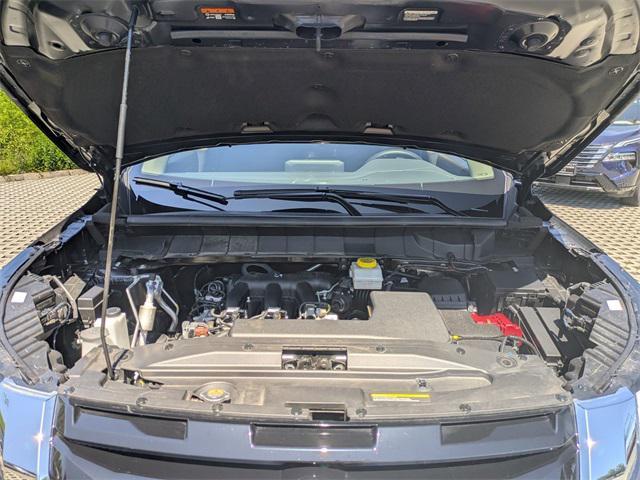 Photo of 2024 Super Black Nissan Pathfinder