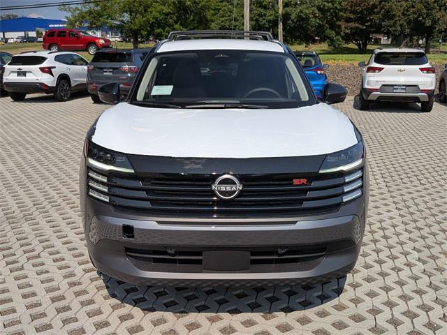 Photo of 2025 Gun Metallic/Super Black Nissan Kicks