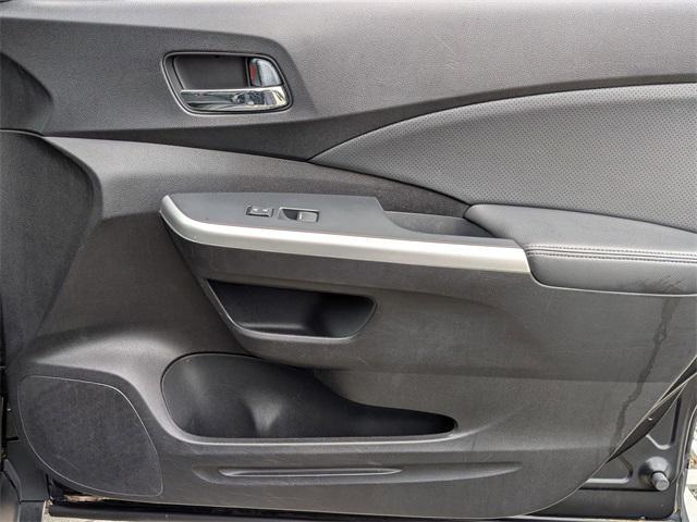 Photo of 2016 Crystal Black Pearl Honda CR-V