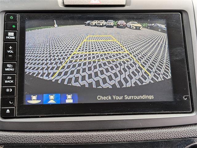 Photo of 2016 Crystal Black Pearl Honda CR-V