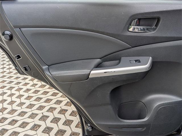 Photo of 2016 Crystal Black Pearl Honda CR-V