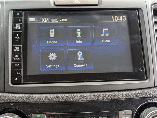 Photo of 2016 Crystal Black Pearl Honda CR-V