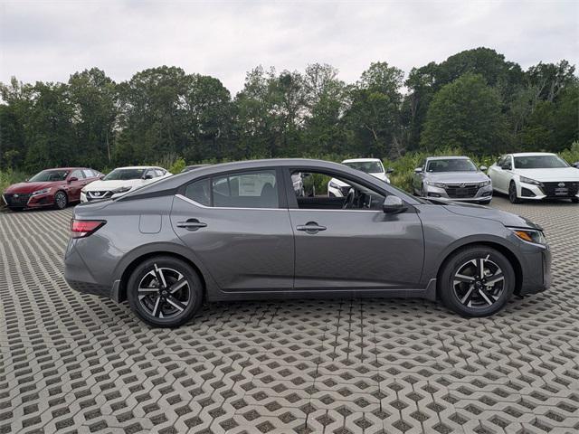 Photo of 2025 Gun Metallic Nissan Sentra