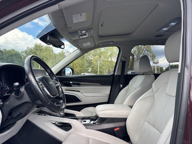 Photo of 2022 Sangria Red Kia Telluride