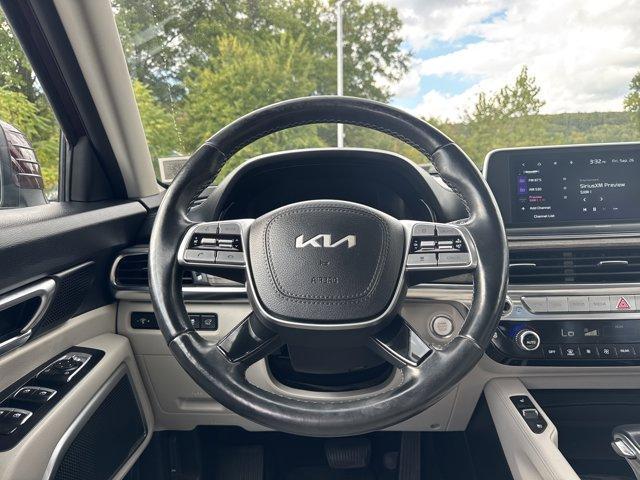 Photo of 2022 Sangria Red Kia Telluride