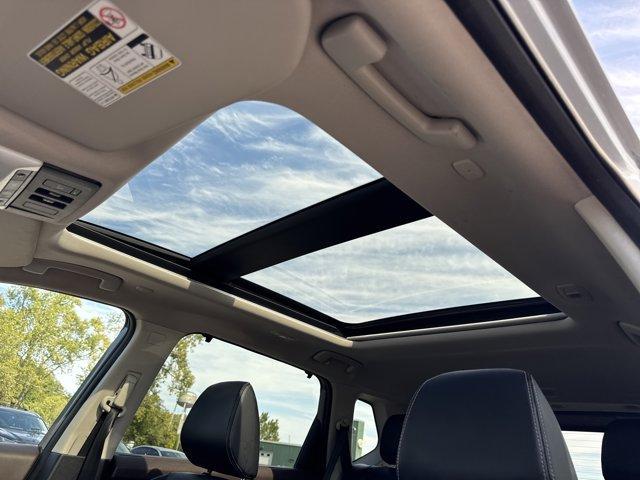 Photo of 2022 Boulder Gray Nissan Rogue