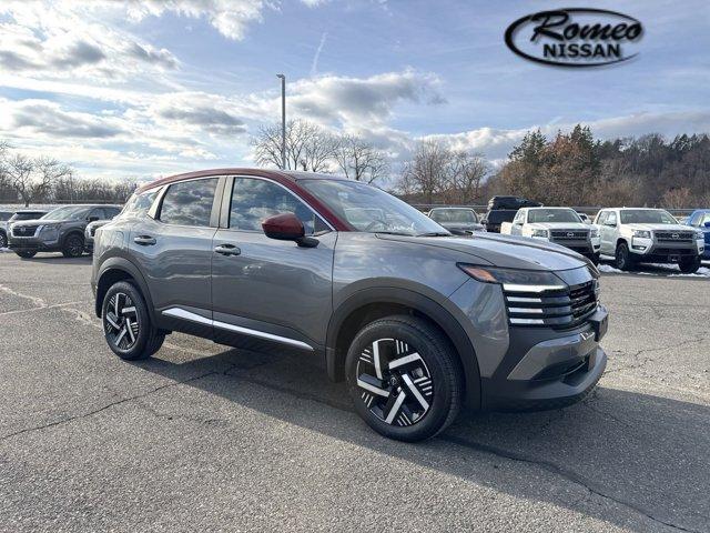 Photo of 2025 2t Gun Red Roof Nissan Kicks