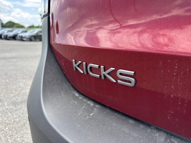 Photo of 2025 Scarlet Ember T Nissan Kicks