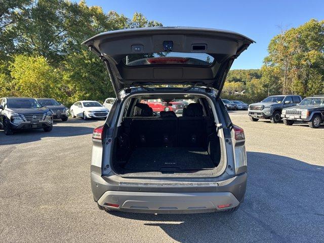 Photo of 2023 Gun Metallic Nissan Rogue