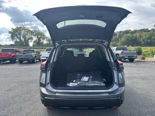 Photo of 2026 Gun Metallic Nissan Rogue