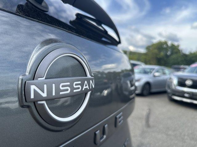 Photo of 2026 Gun Metallic Nissan Rogue
