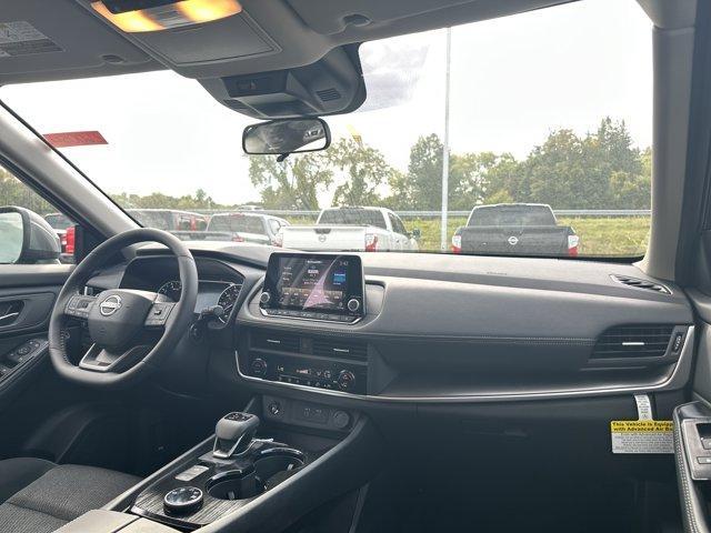 Photo of 2026 Gun Metallic Nissan Rogue