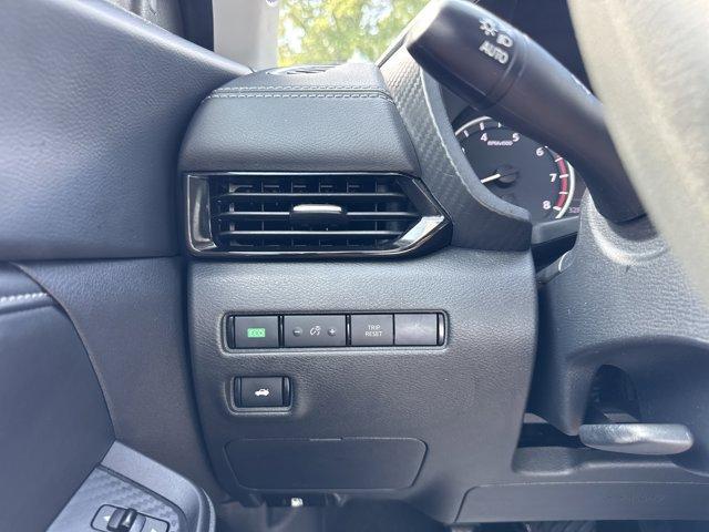 Photo of 2024 Black Nissan Sentra