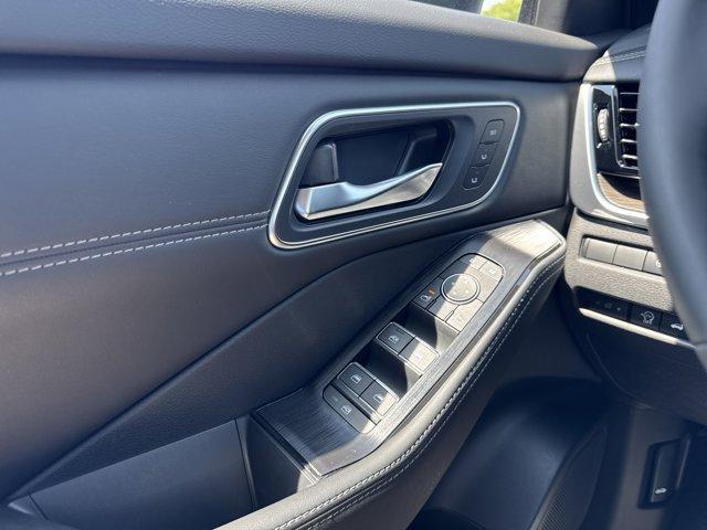 Photo of 2025 Boulder Gray Metallic Nissan Rogue