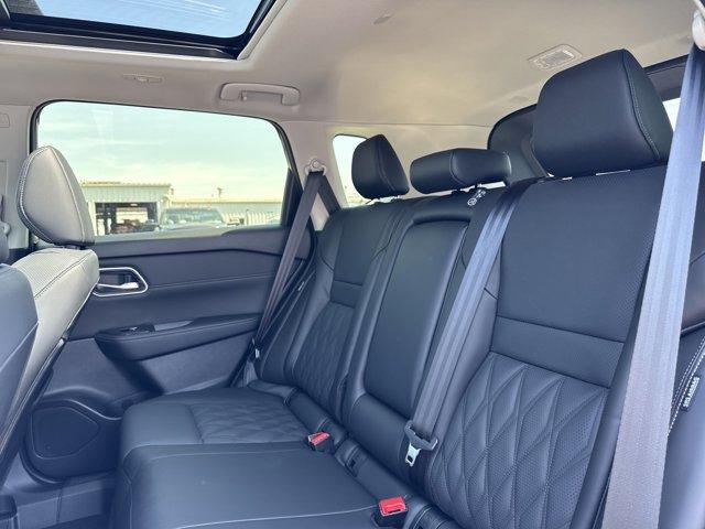 Photo of 2025 Boulder Gray Metallic Nissan Rogue
