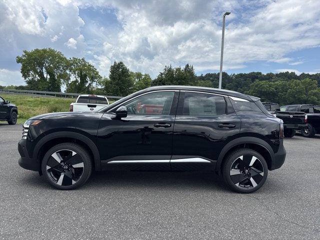 Photo of 2025 Super Black Nissan Kicks