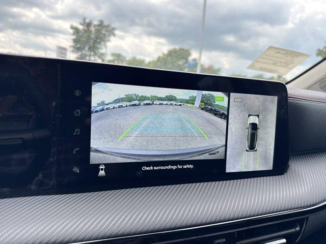 Photo of 2025 Super Black Nissan Kicks