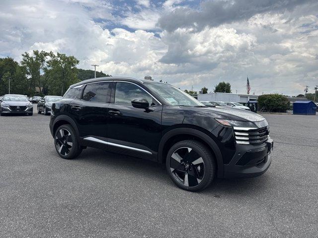 Photo of 2025 Super Black Nissan Kicks