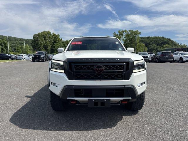 Photo of 2022 Glacier White Nissan Frontier