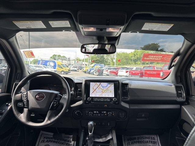 Photo of 2022 Glacier White Nissan Frontier
