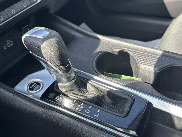 Photo of 2022 Deep Blue Pearl Nissan Altima