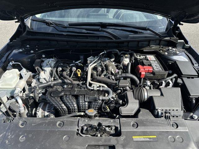 Photo of 2022 Deep Blue Pearl Nissan Altima