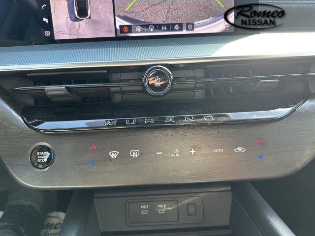 Photo of 2025 Everest White P Nissan Murano