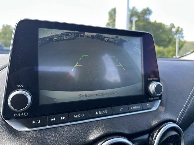 Photo of 2023 Cloud White Nissan Sentra