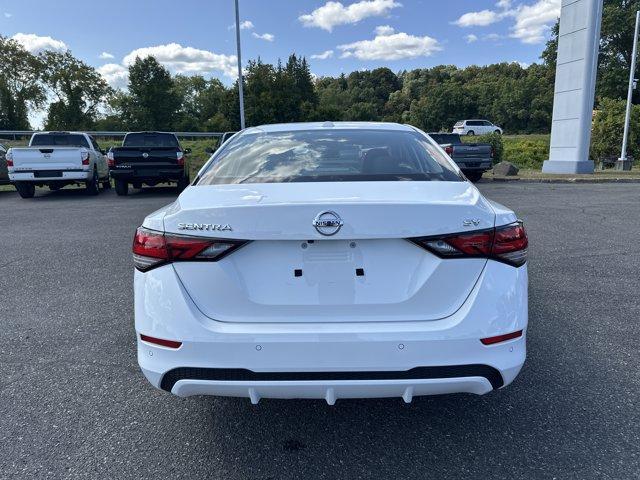 Photo of 2023 Cloud White Nissan Sentra
