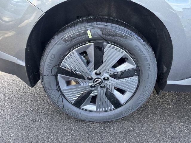 Photo of 2025 Gun Metallic Nissan Murano