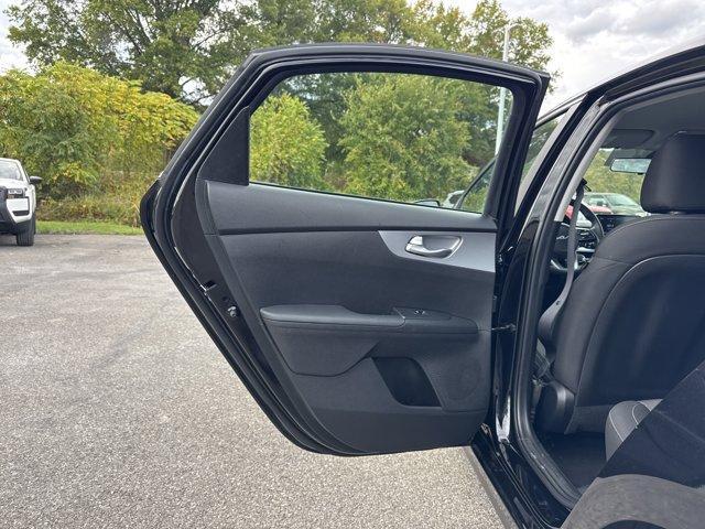 Photo of 2023 Aurora Black Pearl Kia Forte