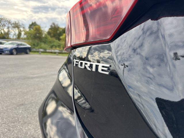 Photo of 2023 Aurora Black Pearl Kia Forte