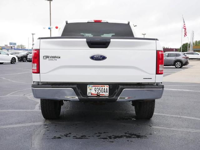 Photo of 2016 White Ford F-150