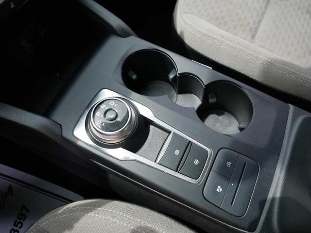 Photo of 2022 Gray Ford Escape