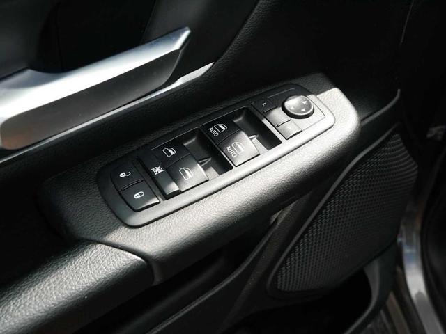 Photo of 2019 Gray RAM 1500