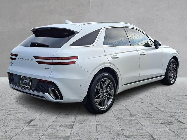 Photo of 2023 Matterhorn White Genesis GV70